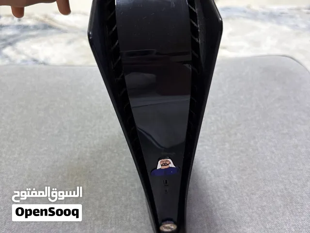 4 شهور من دون كونترول