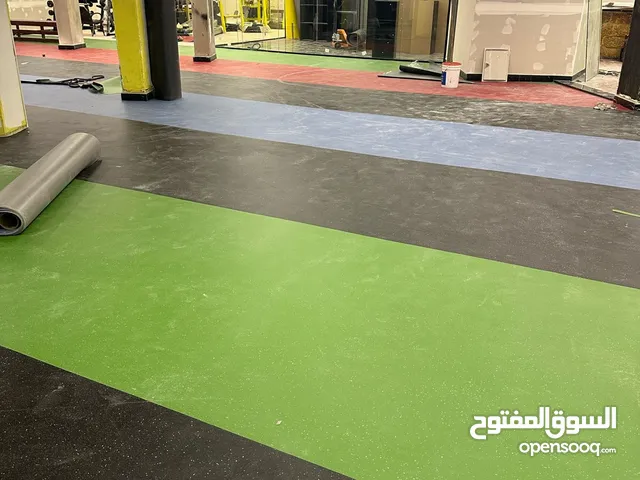ارضيات . PVC . رولات وشرحات . فينيل للمستشفيات والحضانات والنوادي الرياضية  وروضات مصانع مراكز إعاقة