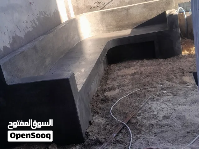 اسطي مصري ملعاق موجود في طرابلس