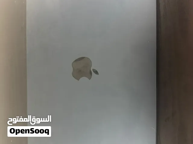 Mac M2 2022