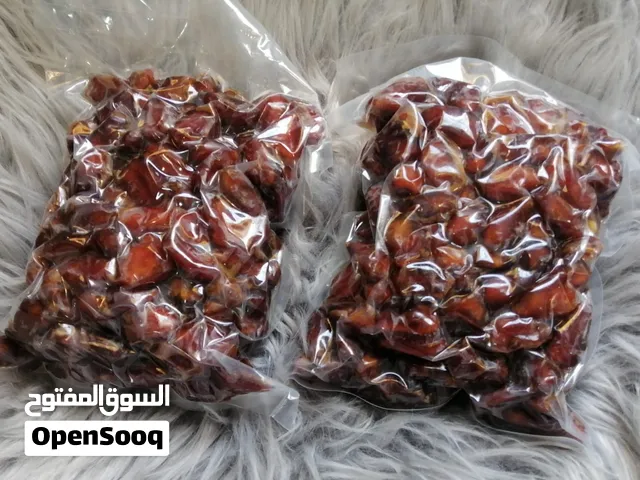 *يتوفر تمر خلاص * يتوفر مدلوك خلاص