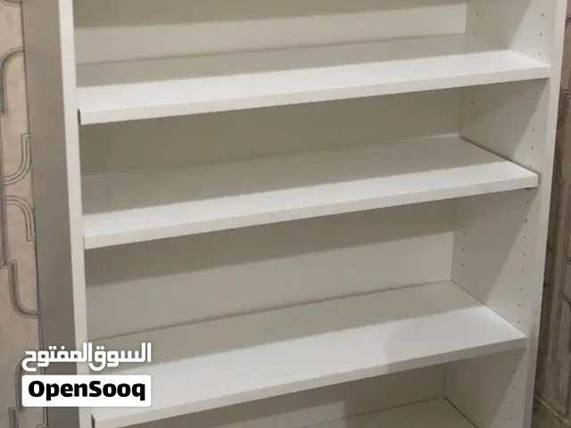 كبت لونه ابيض