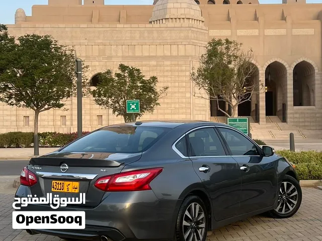 نيسان التيما 2017
