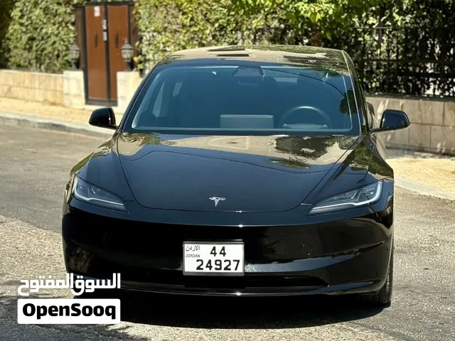 Tesla Model 3 Standard RWD 2024 كهرباء فل أوبشن بانورام