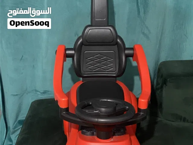 سيارة اطفال