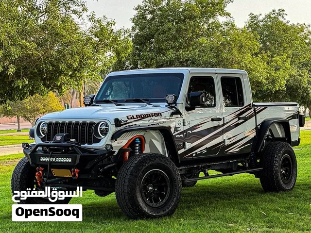 Jeep Gladiator FULLY LOADED - جيب جلاديتور مجهز بالكامل.