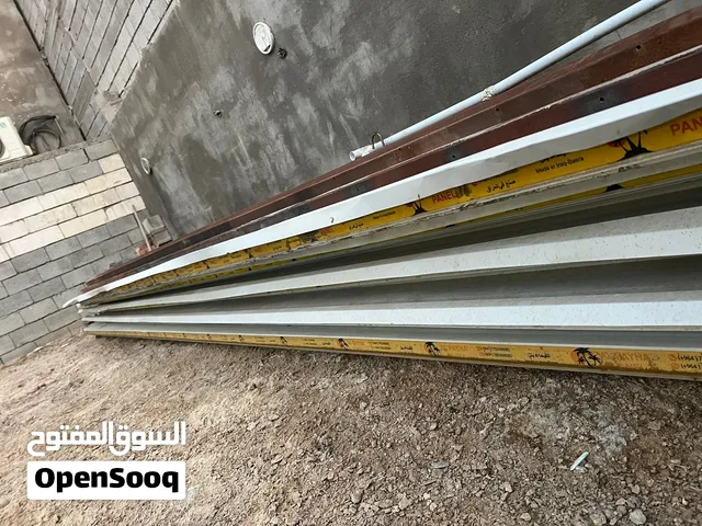 سندويج استعمال قليل جدا للبيع مع حديد شخاط