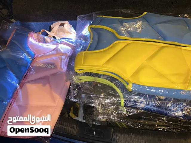 للبيع لايفات جكت