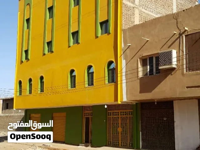 مبنى استثماري مميز جدا البيع بحلة كوكو