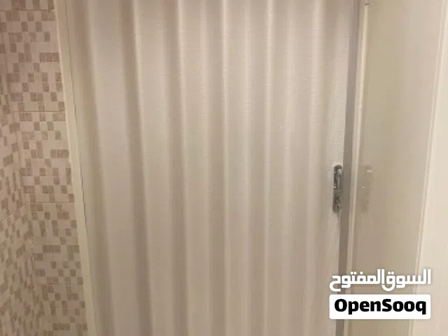 أبواب اكورديون سحاب بلاستيك وجلد