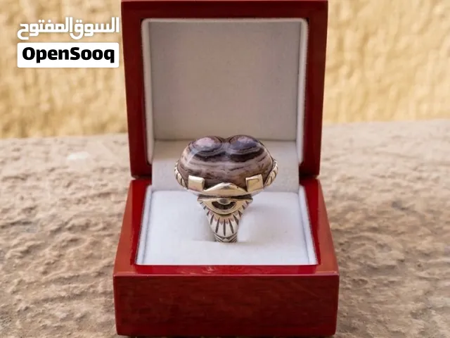 خاتم فضة 990 مع حجر عقيق سليماني عينين من النوادر للطلب والتواصل رجاء واتساب او على الخاص