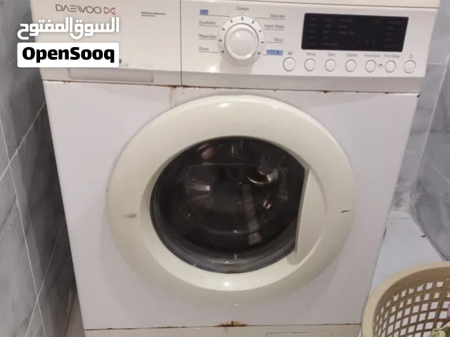 غسالة دايو 8 كغ للبيع  مستعملة شغالة بحاجة بيليا ومصلب