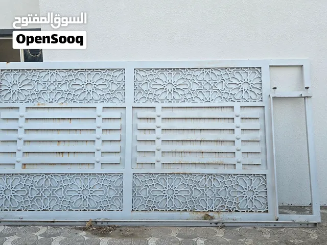 للبيع دروازه سحب 250 ريال
