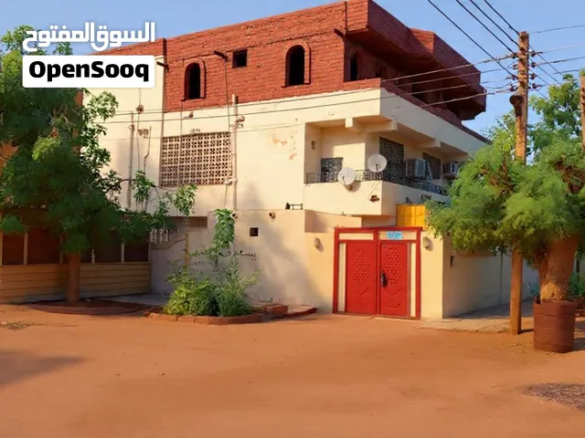منزل طابقين ناصية