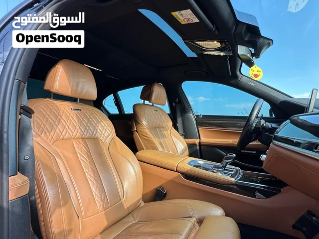 BMW. 730li 2018