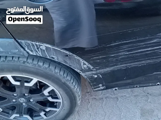 القطعة ارنر فوق الباب بلاستيك