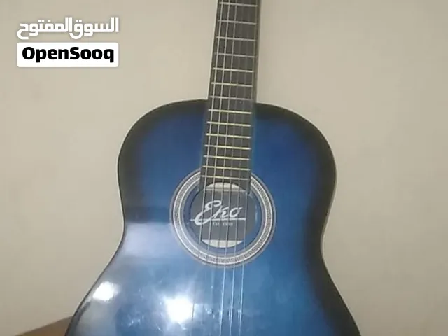للبيع جيتار كلاسيك EKO بحالة الجديد