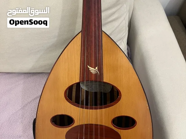 عود فاخر ومميزات إضافية للبيع