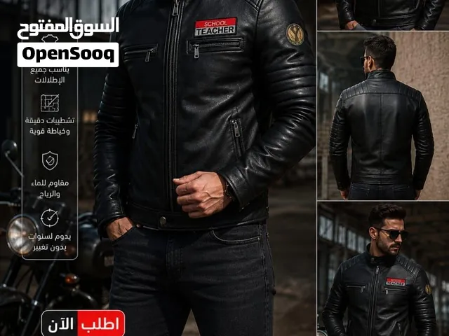 جاكت جلد رجالي بادجات بتصميم مختلف لكل راجل بيحب الستايل الجريء والمميز.  خامة جلد بتديك إطلالة قوية