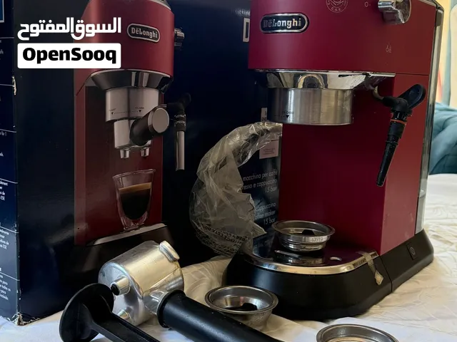 ماكينة قهوة De’Longhi – شبه جديدة