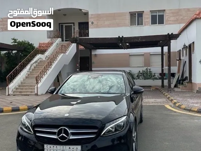 للبيع مرسيدس C200 2017