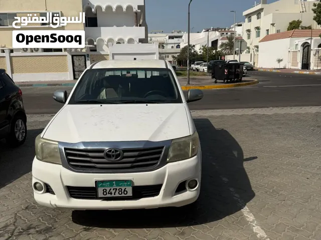 2014 toyota hilux