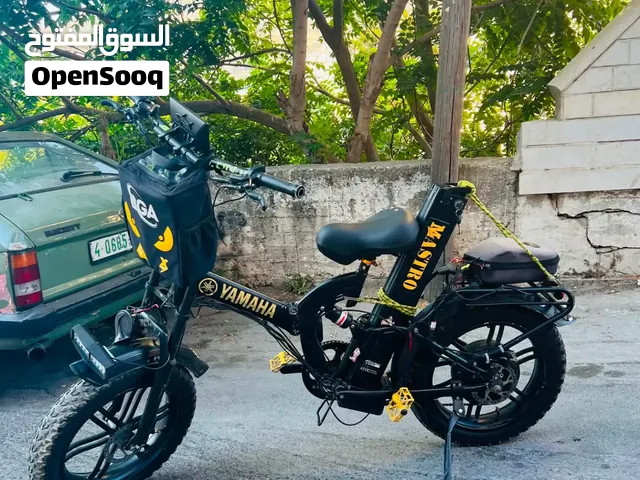 بسكليت كهرباء للبيع في نابلس  السعر 5000 قابل للتفاوض  مطور 2000  لوحه 2000  بطارية ماستر و 60v 25A