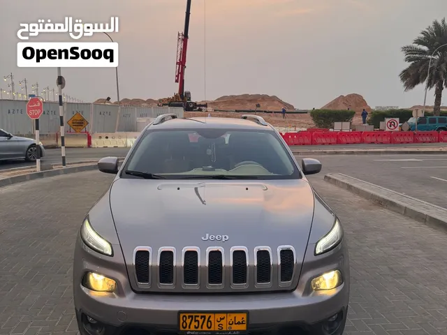 Jeep Cherokee 2017 - 2018 - 3.2L V6 4x4