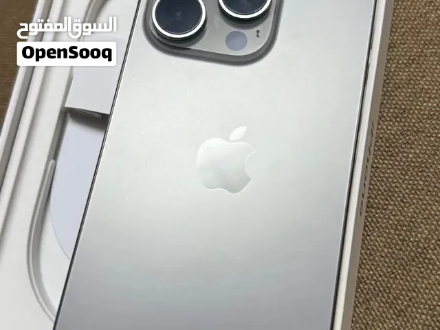 Apple iPhone 16 Pro 256 GB in Muscat