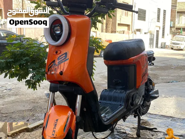 السلام عليكم دراجة R9 للبيع