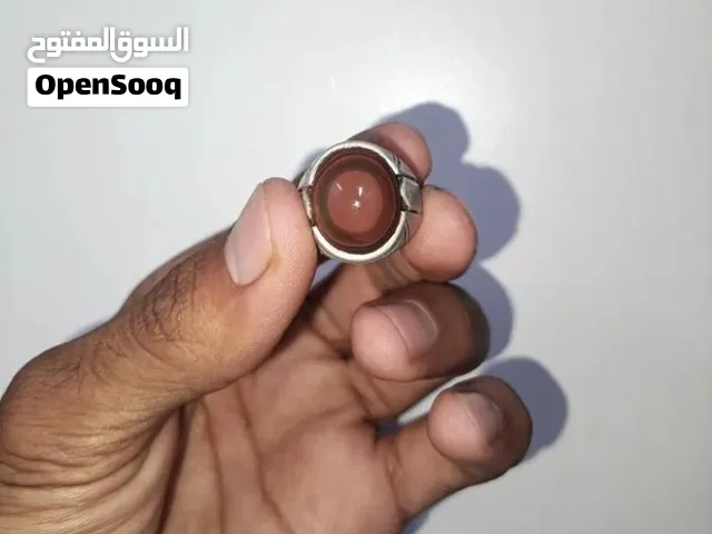 اقل من سعر السوق