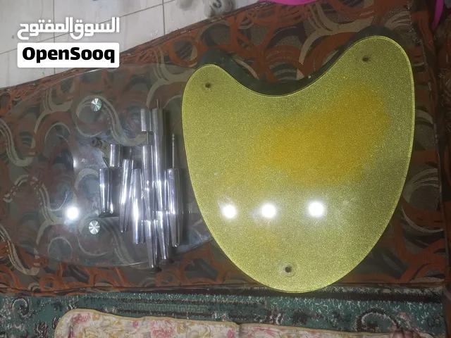 طاولة زجاج من ايكيا