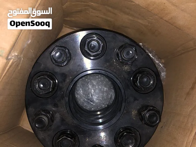 للبيع سبيسرات