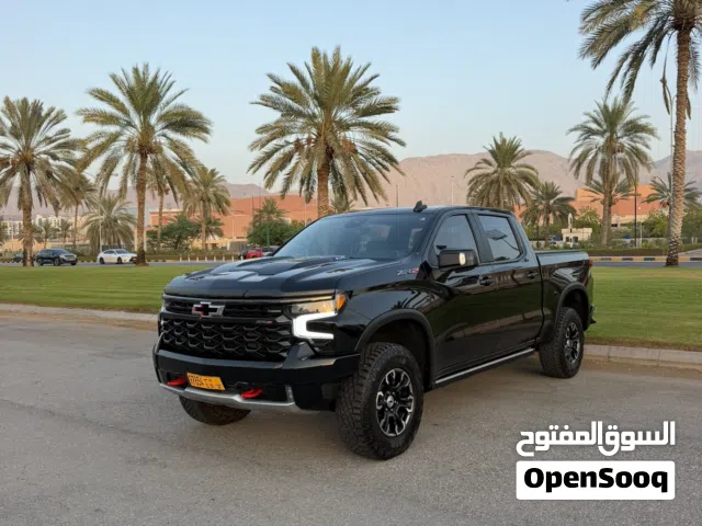 شفروليه سلفرادو ZR2 خليةه عمان 2022 شبه جديده
