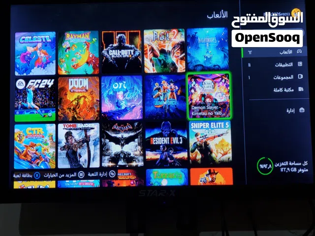 اكس بوكس ون اس نظيف جداً + يدين+ هارد 1TB + مكتبة تضم أكثر من 60 لعبة من أقوى الألعاب جاهزة للعب