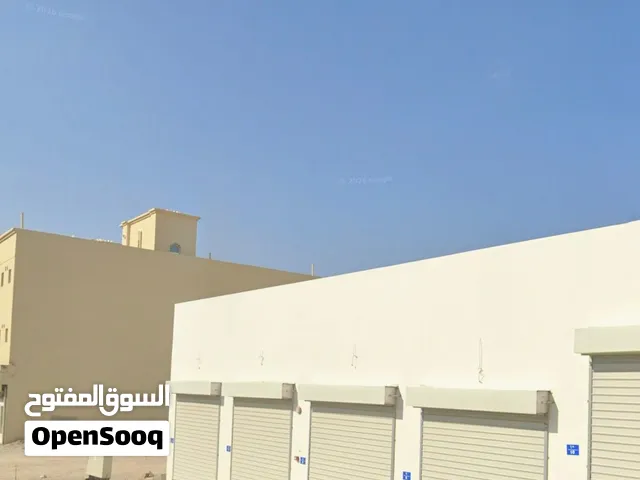 محلات تجارية للإيجار في العامرات – المحج مقابل محطة شل SHELL .          .......... ..........