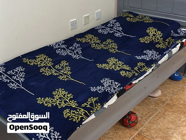 Bed single whit metres