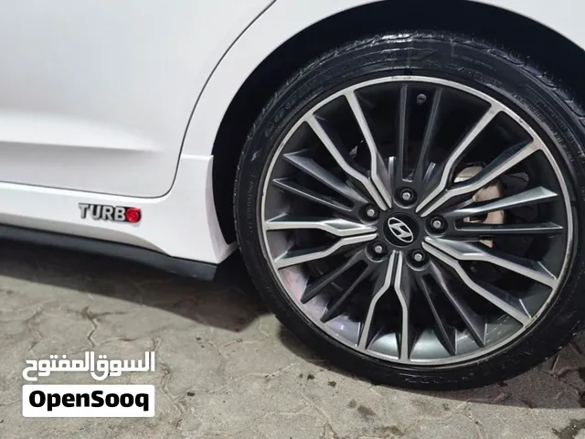 هيونداي لانترا  اسبورت