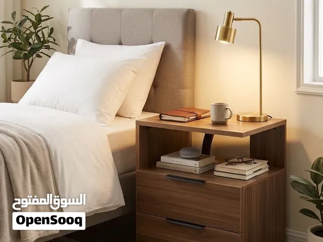 طاوله حانبيه للبيع (جديده)
