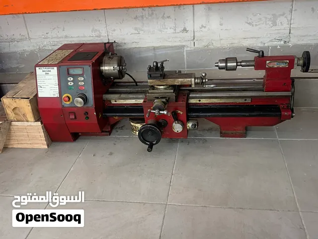للبيع مخرطة شبه جديده