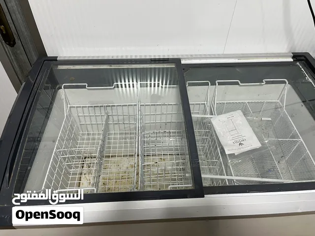 فريزر بطح للتبريد