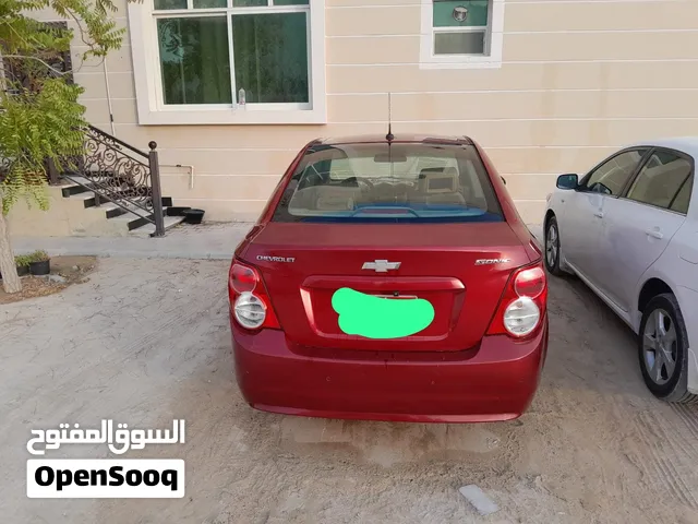 للبيع سيارة شفرولية سونيك 2012