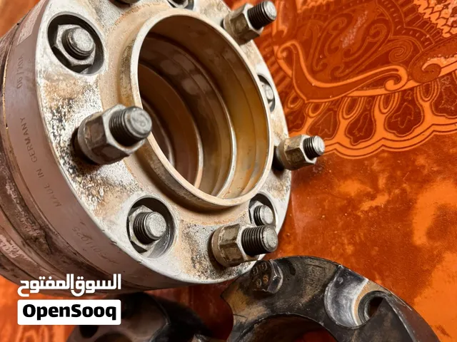 سبيسرات رنجات لاندكروزر 5 بلط المانية اصلية +سبيسرات جنبيل امام اصلية