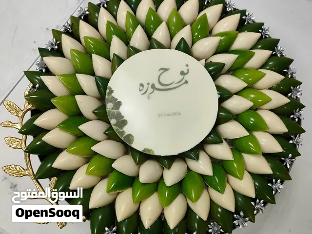 شيف مختص في صناعه الشوكولاته
