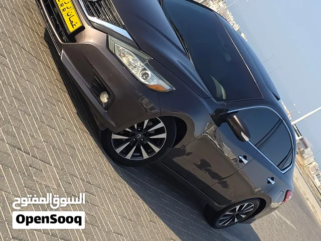 نيسان التيما خليجي وكالة عمان موديل 2017 بدون حوادث  Nissan Altima Gulf Agency 2017 No Accidents