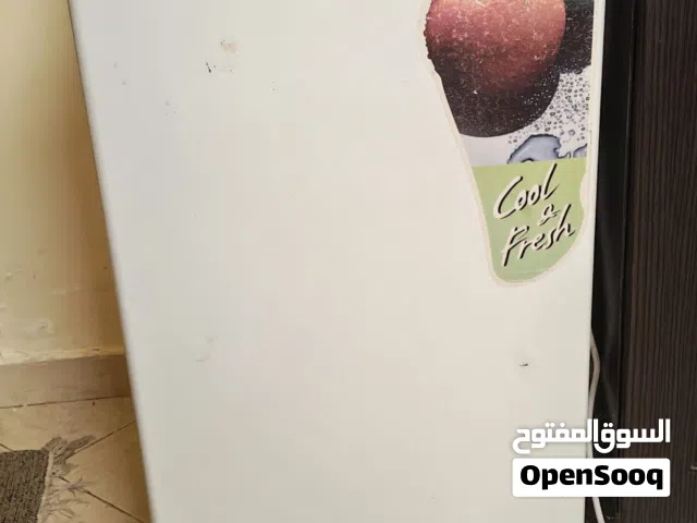 Small fridge excellent condition! Move out SALE!!!