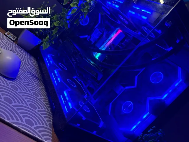 نضيف مع الكراتين جديد