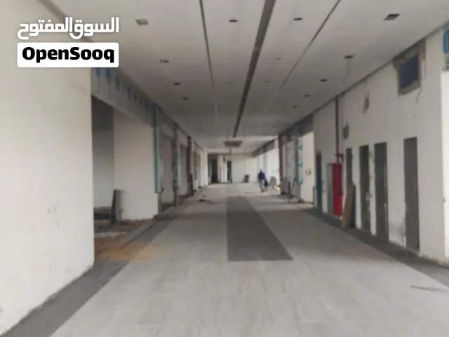 اخر مكتب لقطة في بيراميدز