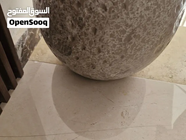 قواوير سيراميك جديدة كبيرة غير مستعملة