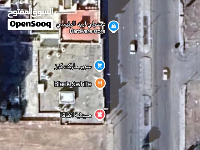 سطح مخازن للبيع